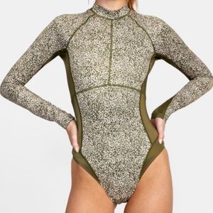 RVCA Blocked One Piece Long Sleeve Rashguard, Medium/10